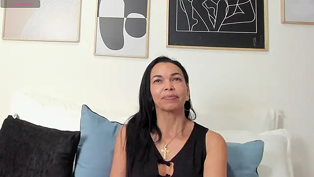 Evawalker  online show from February 1, 2025, 5:16 pm