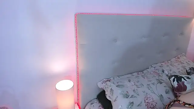 Snapshot of MissMaria chatting on January 7, 2026, 4:15 am MissMaria online show from January 7, 2026, 4:15 am