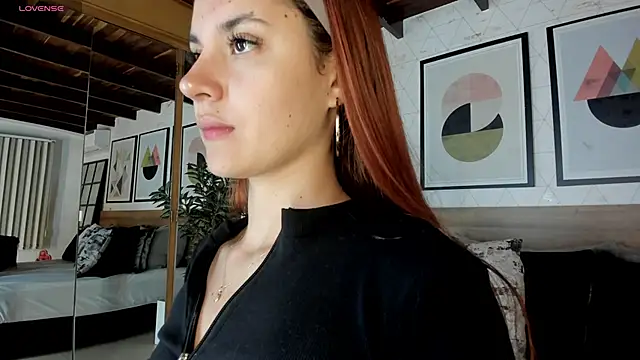 Snapshot of AylinMillerxs chatting on October 12, 2025, 12:59 pm AylinMillerxs online show from October 12, 2025, 12:59 pm