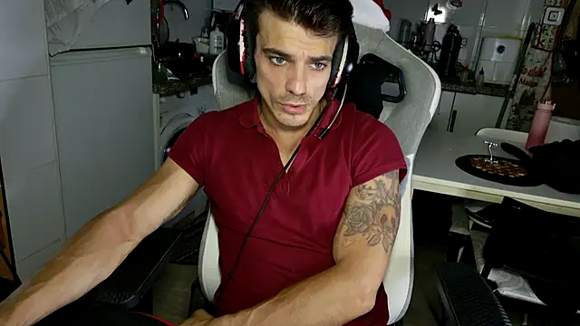 Snapshot of ipaulsoy chatting on July 12, 2026, 11:34 am ipaulsoy online show from July 12, 2026, 11:34 am