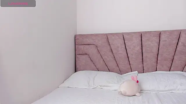 Snapshot of SavannahWildee chatting on November 11, 2025, 2:39 pm SavannahWildee online show from November 11, 2025, 2:39 pm