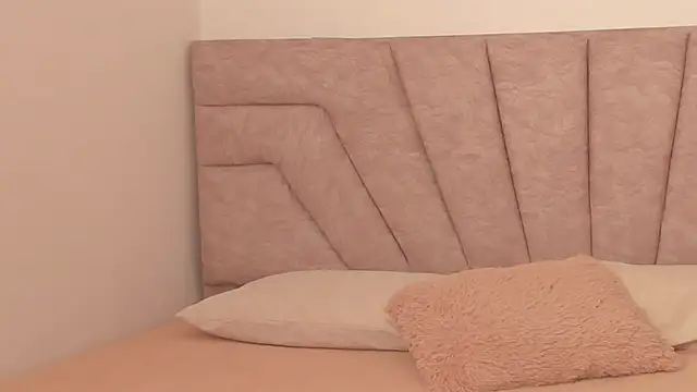 Snapshot of SavannahWildee chatting on February 22, 2026, 11:53 am SavannahWildee online show from February 22, 2026, 11:53 am