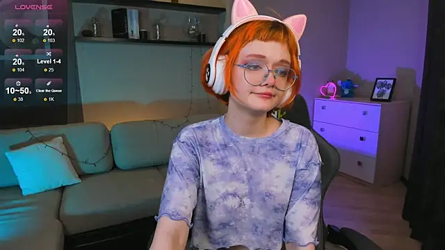 ohliva online show from March 17, 2025, 1:39 pm