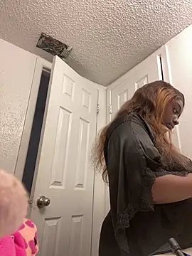 LillShayy online show from December 17, 2025, 5:19 pm