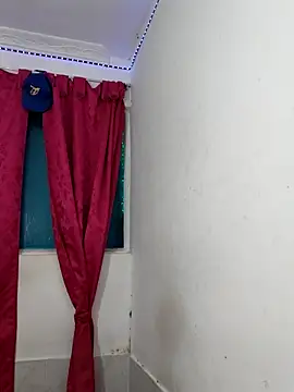 Snapshot of Michelle_Brito1 chatting on February 17, 2026, 2:13 pm Michelle Brito1 online show from February 17, 2026, 2:13 pm