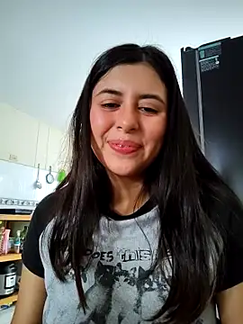  maiahairy  online show from December 17, 2025, 12:44 pm