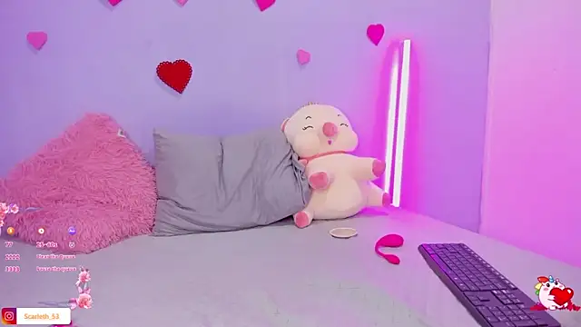 Scarlet Red  online show from March 4, 2025, 12:01 pm