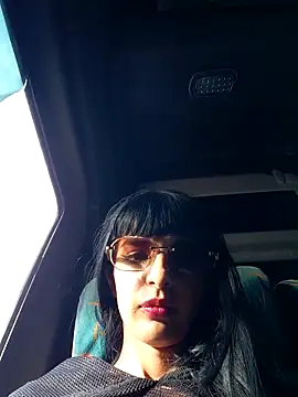 charllotee dark online show from May 10, 2026, 9:53 pm