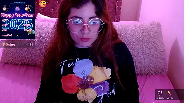 Snapshot of Azamy-12 chatting on January 8, 2025, 6:09 am Azamy-12 online show from January 8, 2025, 6:09 am