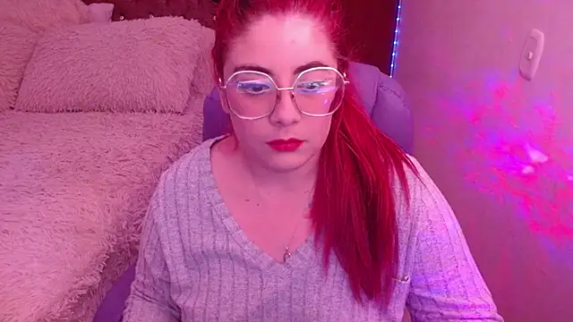 Snapshot of Azamy-12 chatting on February 2, 2025, 10:49 pm Azamy-12 online show from February 2, 2025, 10:49 pm