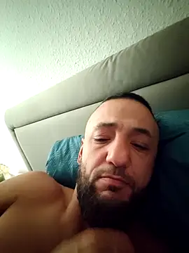 Snapshot of Reeeks69 chatting on April 6, 2026, 6:03 am Reeeks69 online show from April 6, 2026, 6:03 am