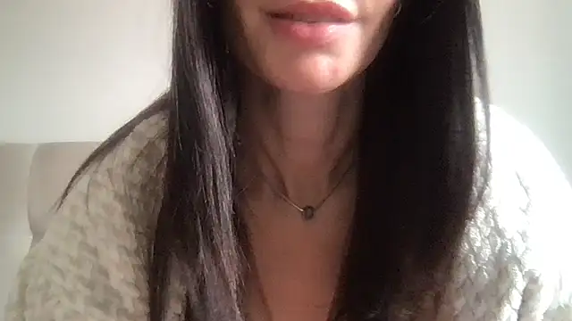 Snapshot of paolajonez chatting on February 7, 2026, 1:15 pm paolajonez online show from February 7, 2026, 1:15 pm