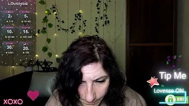 Muse kitty jenia online show from November 5, 2025, 6:30 pm