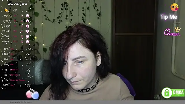 Muse kitty jenia online show from April 3, 2026, 6:50 pm