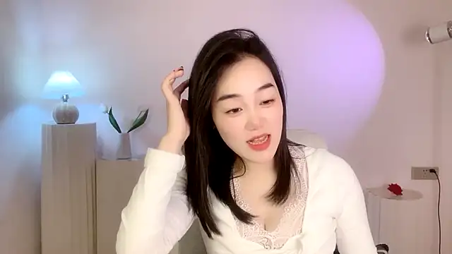 Snapshot of cloud8822 chatting on January 19, 2025, 2:06 pm cloud8822 online show from January 19, 2025, 2:06 pm