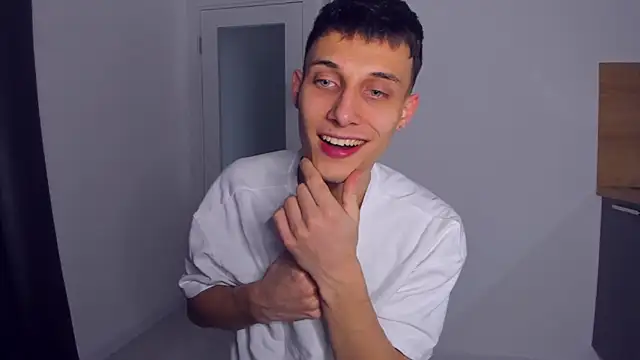 Snapshot of Kent_Ross chatting on October 25, 2025, 11:51 am Kent Ross online show from October 25, 2025, 11:51 am