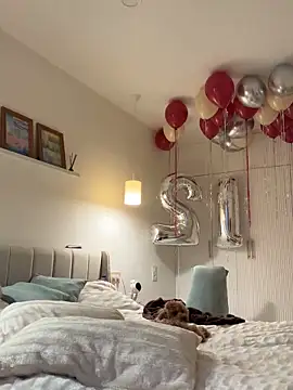 enjoy my beauty online show from October 26, 2025, 5:13 am