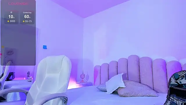 Snapshot of Haanna__ chatting on January 24, 2025, 1:13 am Haanna online show from January 24, 2025, 1:13 am