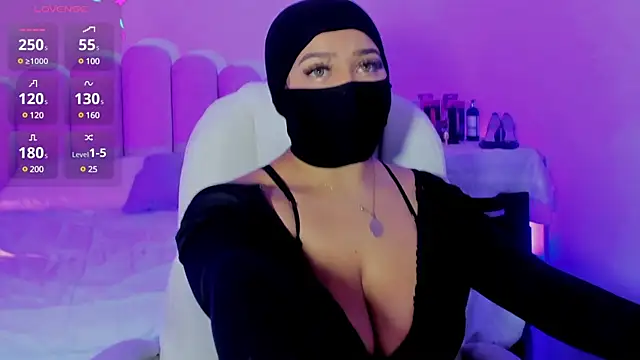 Snapshot of Haanna__ chatting on March 20, 2025, 7:04 pm Haanna online show from March 20, 2025, 7:04 pm