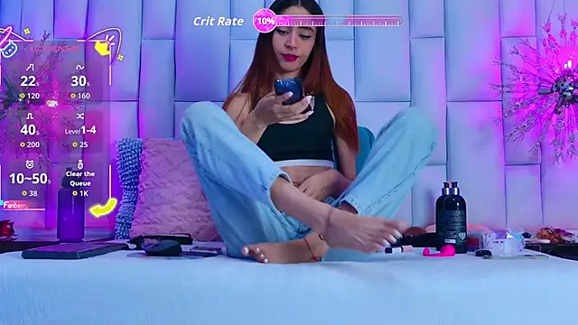 Snapshot of AuraRoss chatting on February 19, 2026, 7:10 pm AuraRoss online show from February 19, 2026, 7:10 pm