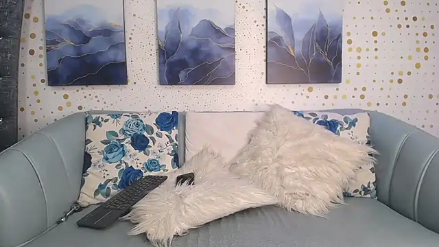 Snapshot of Steev_Novoa chatting on December 13, 2024, 3:38 am Steev Novoa online show from December 13, 2024, 3:38 am