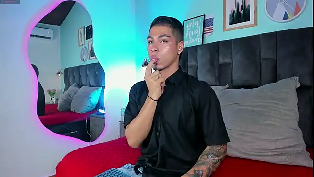 Snapshot of Ken-boy_ chatting on February 5, 2025, 2:29 am Ken-boy online show from February 5, 2025, 2:29 am