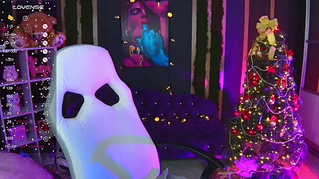 Snapshot of Selenatrend chatting on January 7, 2026, 12:18 pm Selenatrend online show from January 7, 2026, 12:18 pm