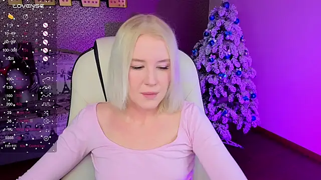 Snapshot of Selenatrend chatting on January 18, 2026, 7:01 am Selenatrend online show from January 18, 2026, 7:01 am