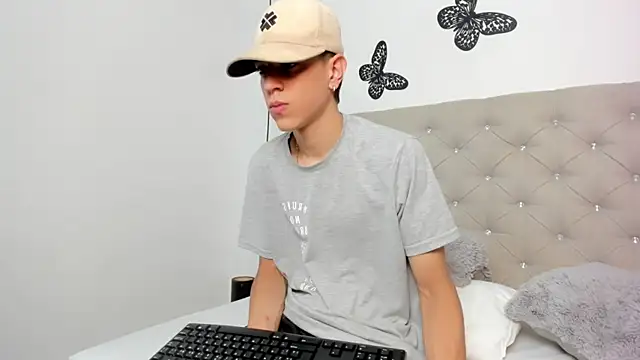 Dei v 48 online show from February 6, 2025, 7:51 pm