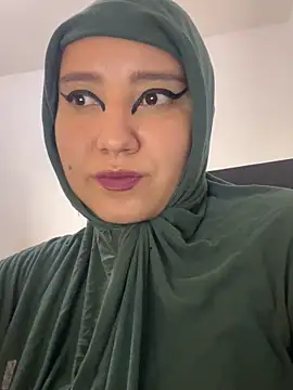 hannahayat online show from November 20, 2025, 1:44 pm