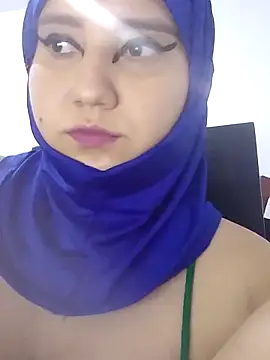 hannahayat online show from May 23, 2026, 2:21 pm