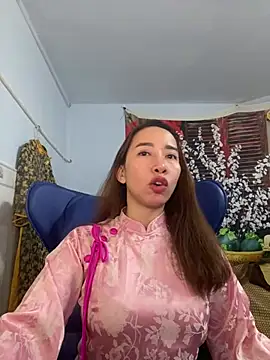 Snapshot of Cherry_6969 chatting on January 29, 2025, 5:13 pm Cherry 6969 online show from January 29, 2025, 5:13 pm