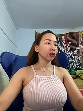 Snapshot of Cherry_6969 chatting on February 5, 2025, 3:31 pm Cherry 6969 online show from February 5, 2025, 3:31 pm