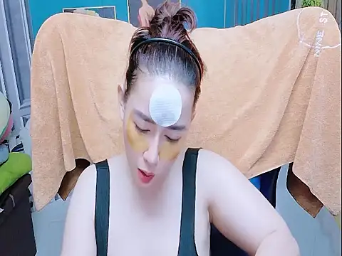 Cherry 6969 online show from April 11, 2026, 1:54 am