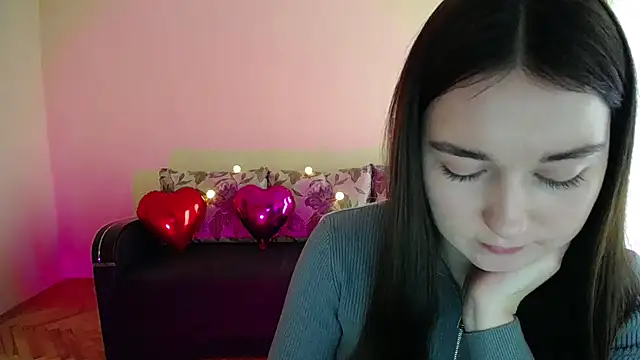 Snapshot of Pretty_shy chatting on March 3, 2025, 11:55 am Pretty shy online show from March 3, 2025, 11:55 am