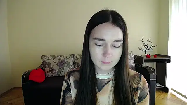 Snapshot of Pretty_shy chatting on September 19, 2025, 9:00 am Pretty shy online show from September 19, 2025, 9:00 am
