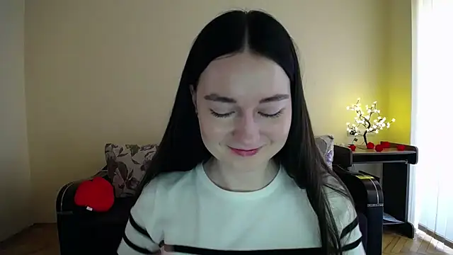 Pretty shy online show from March 7, 2026, 9:50 am