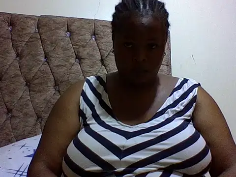 zoey10 online show from April 1, 2026, 5:10 pm