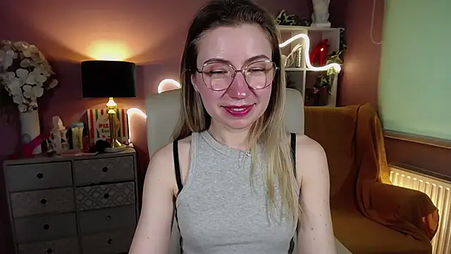 Mia Tasty online show from February 15, 2025, 7:49 am