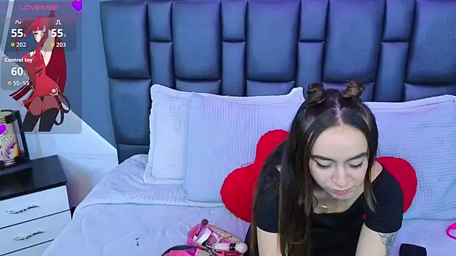 Snapshot of Antonella-Ray chatting on October 3, 2025, 8:06 pm Antonella-Ray online show from October 3, 2025, 8:06 pm
