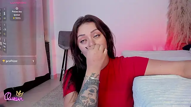 Sofiawilson  online show from March 6, 2026, 5:20 pm