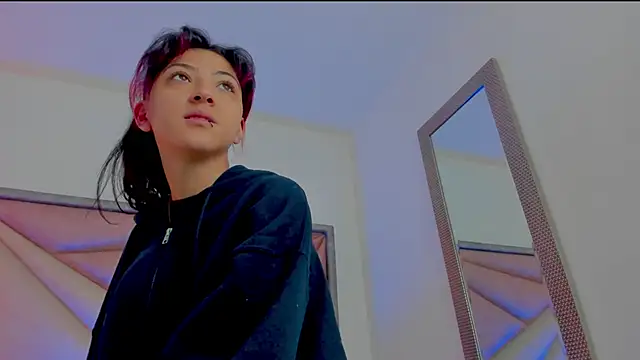 BonnieCute  online show from March 29, 2026, 12:32 am