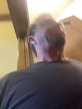 Snapshot of sluttydylan chatting on November 18, 2025, 7:51 pm sluttydylan online show from November 18, 2025, 7:51 pm