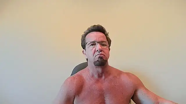 Snapshot of sluttydylan chatting on December 1, 2025, 9:42 pm sluttydylan online show from December 1, 2025, 9:42 pm