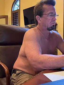 sluttydylan online show from February 2, 2026, 6:39 pm