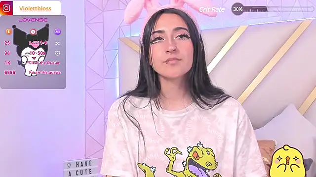 Snapshot of Violettbloss chatting on December 10, 2024, 4:34 am Violettbloss online show from December 10, 2024, 4:34 am