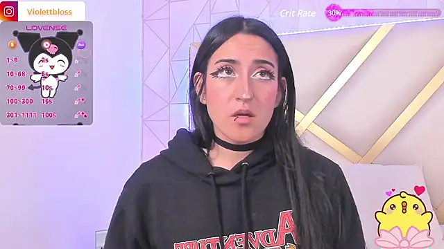 Snapshot of Violettbloss chatting on December 12, 2024, 4:26 am Violettbloss online show from December 12, 2024, 4:26 am