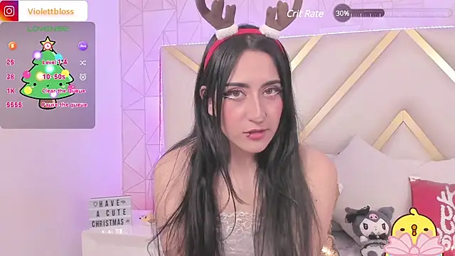 Snapshot of Violettbloss chatting on December 20, 2024, 1:25 am Violettbloss online show from December 20, 2024, 1:25 am