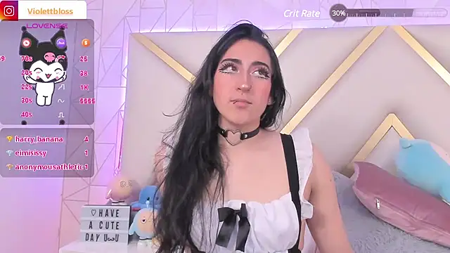 Snapshot of Violettbloss chatting on February 7, 2025, 12:20 am Violettbloss online show from February 7, 2025, 12:20 am