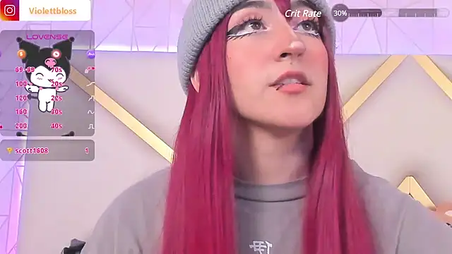 Snapshot of Violettbloss chatting on February 12, 2025, 9:11 pm Violettbloss online show from February 12, 2025, 9:11 pm